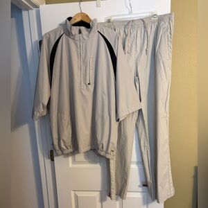 IZOD Beige and Black Golfing Set